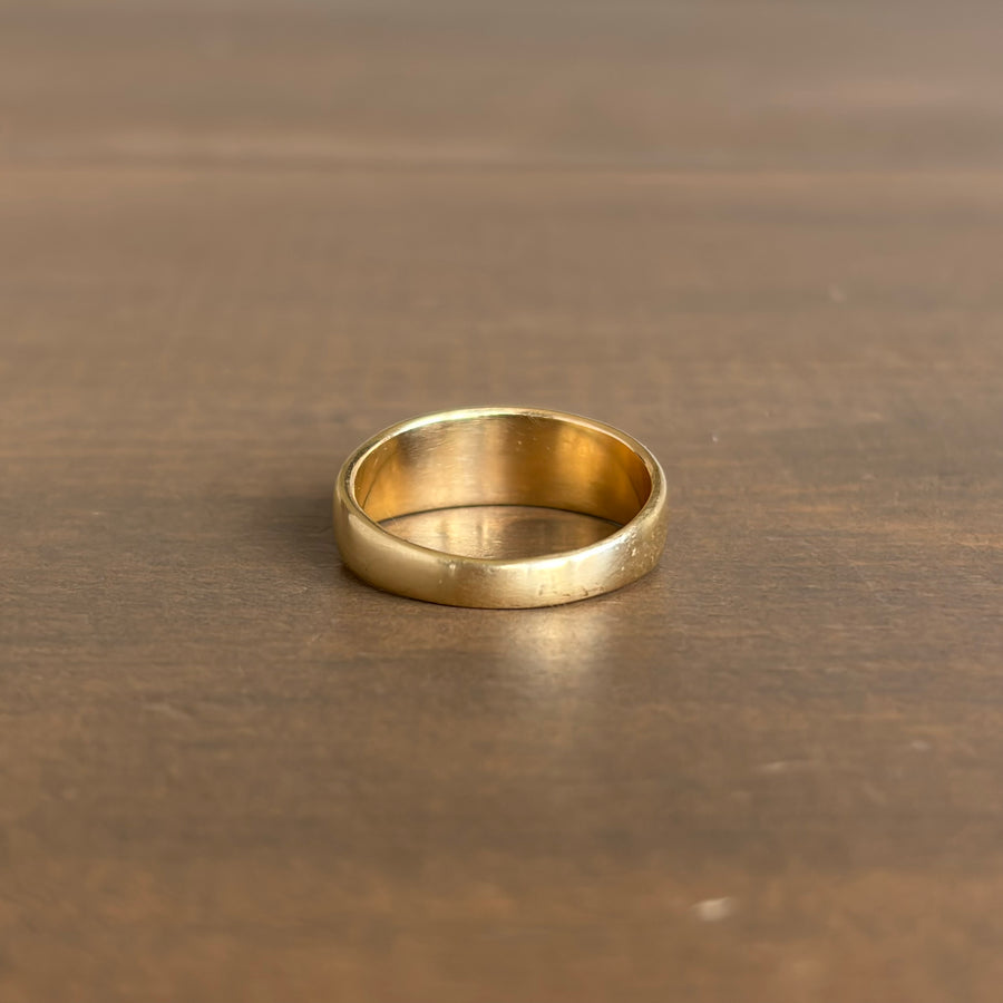 Liquid Gold Fine Melee Diamond Single Dome Ring