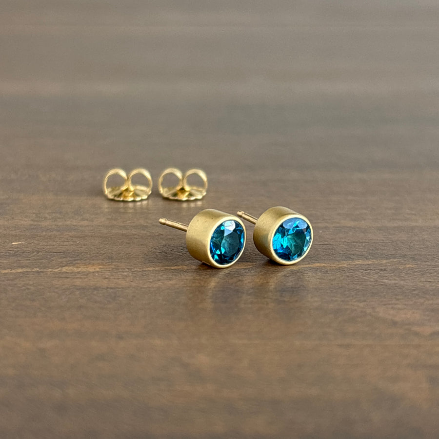 18k Gold & Brilliant Round London Blue Topaz Stud Earrings view 2