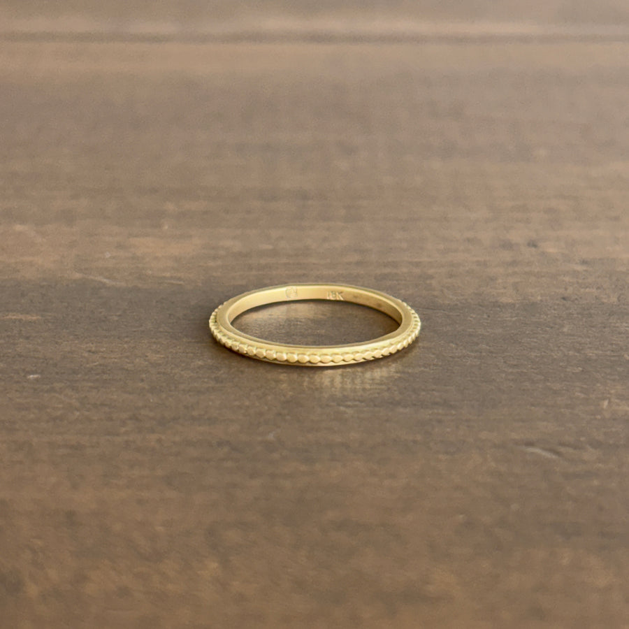 18k Gold Tiny Raised Dot Band