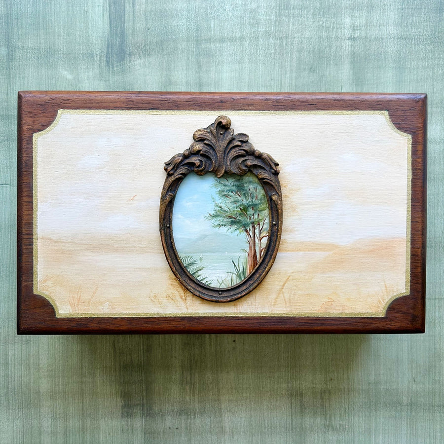 "Empty Room" Keepsake Box