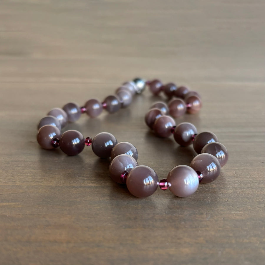 Mauve Moonstone and Garnet Beaded Necklace