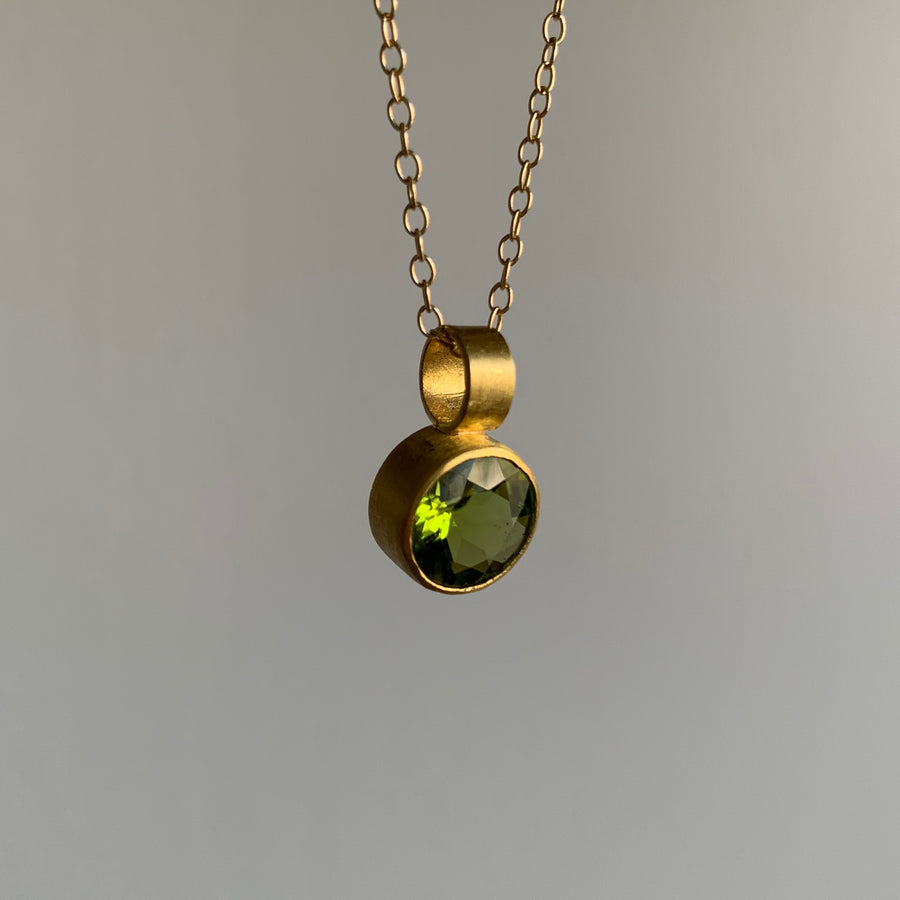 Faceted Round Peridot Pendant
