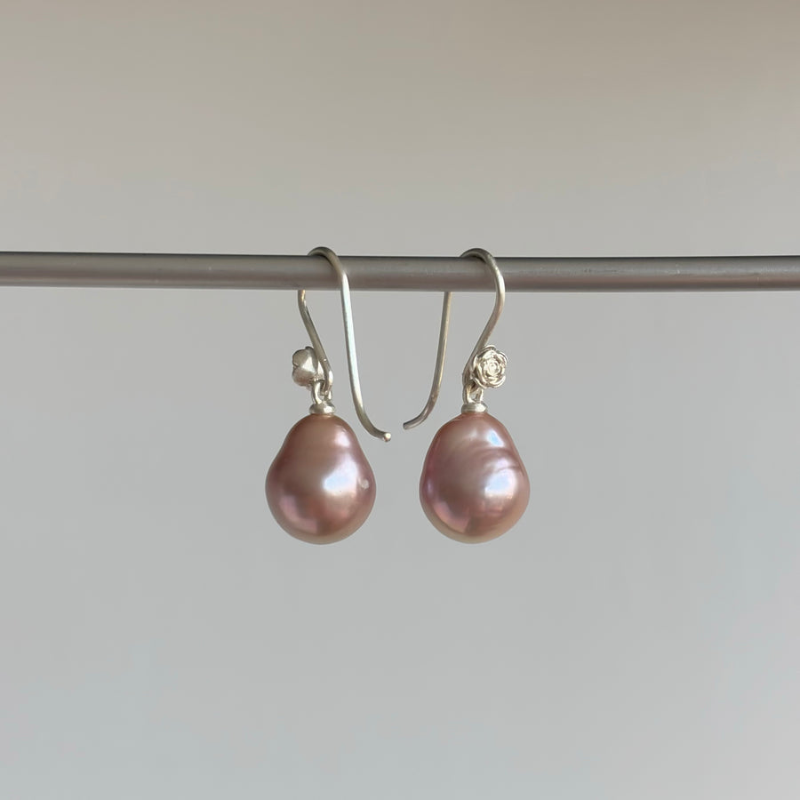 Blush Pearl Roseraie Garden Earrings