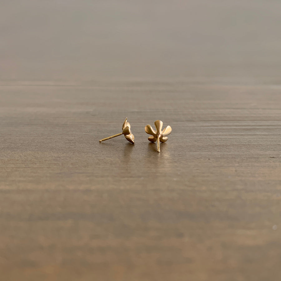 Big Flower Stud Earrings with Diamonds