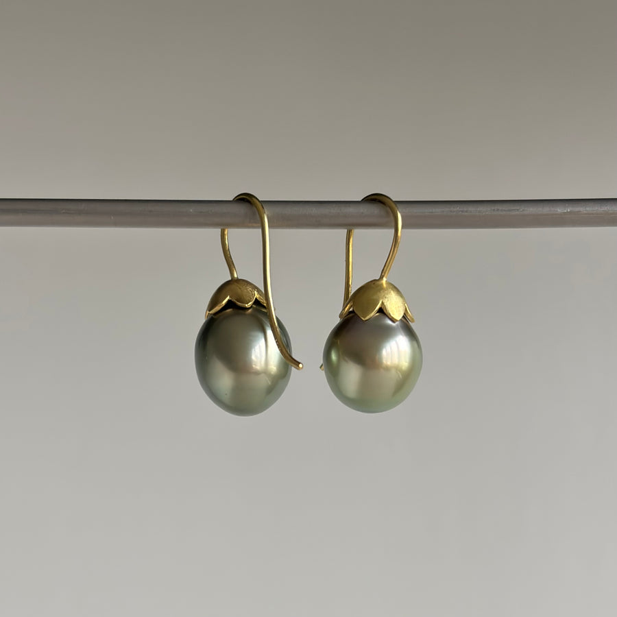 Morning Glory Tahitian Pistachio Pearl Earrings
