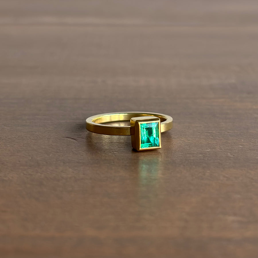 Brazilian Emerald Rectangle Ring