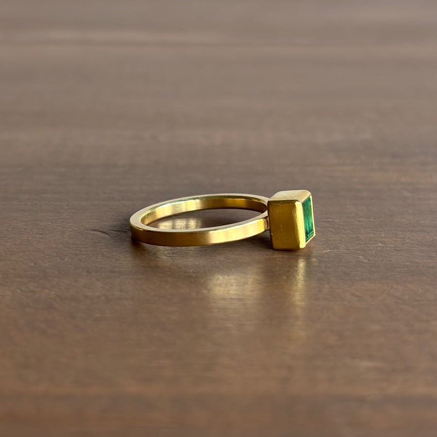 Brazilian Emerald Rectangle Ring