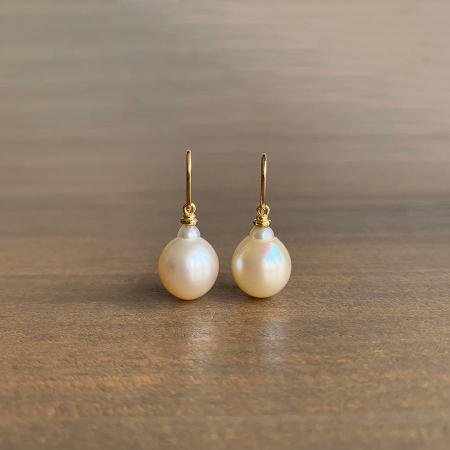 Crème South Sea Pearl Earrings