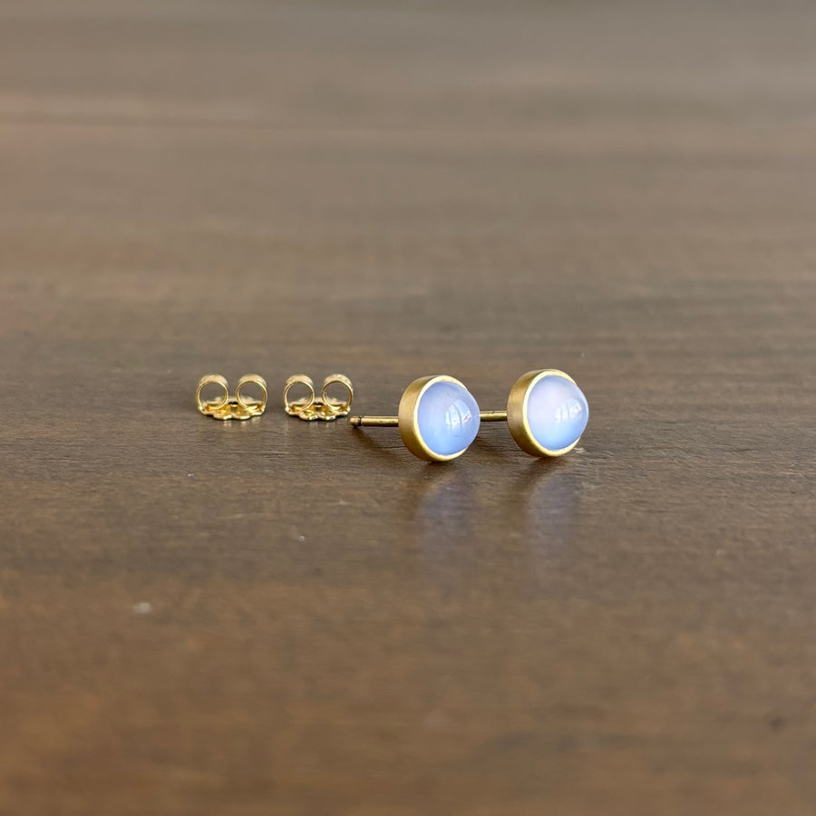Round Chalcedony Cabochon Stud Earrings
