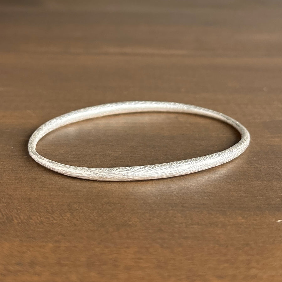 Silver Oval Tapered Bangle Bracelet