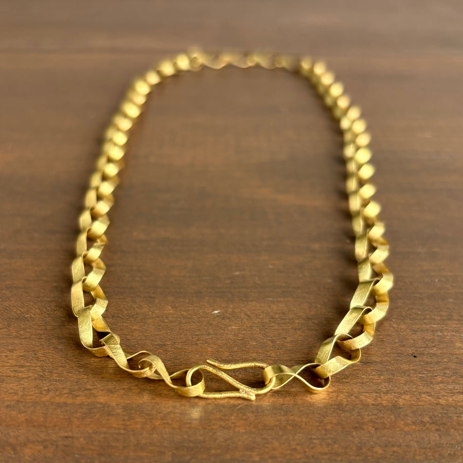 Gold Mobius Chain Necklace