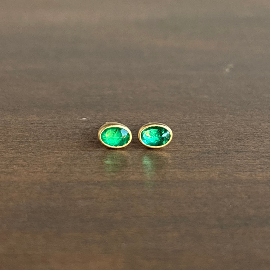 Small Oval Colombian Emerald Stud Earrings