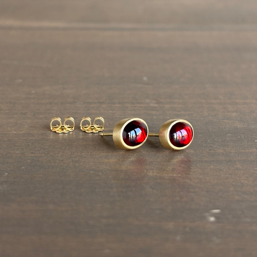 Oval Garnet Cabochon Stud Earrings