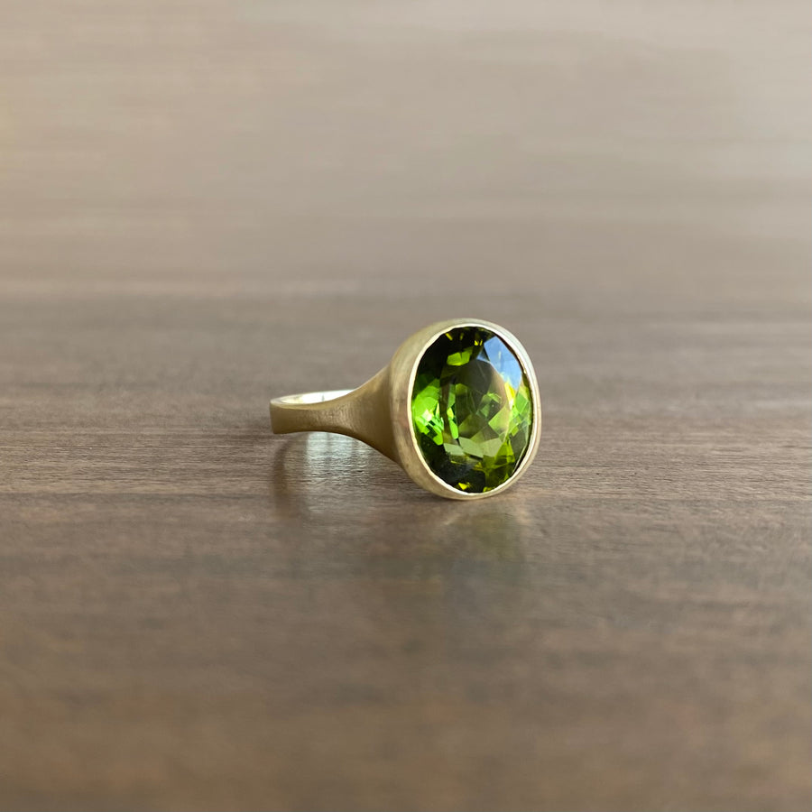 Green Tourmaline Amphora Ring