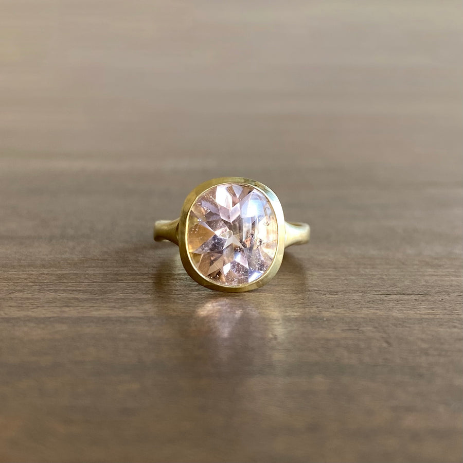 Morganite & Diamond Amphora Ring