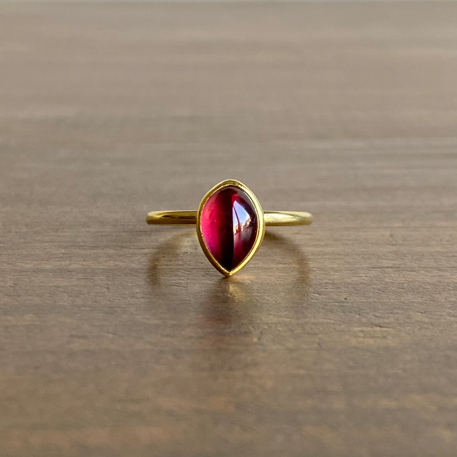Rhodolite Garnet Leaf Ring