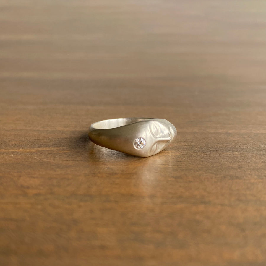 Large Grey Lady Cameo Ring with Diamond