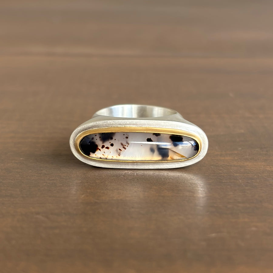 Oval Montana Agate Signet Ring