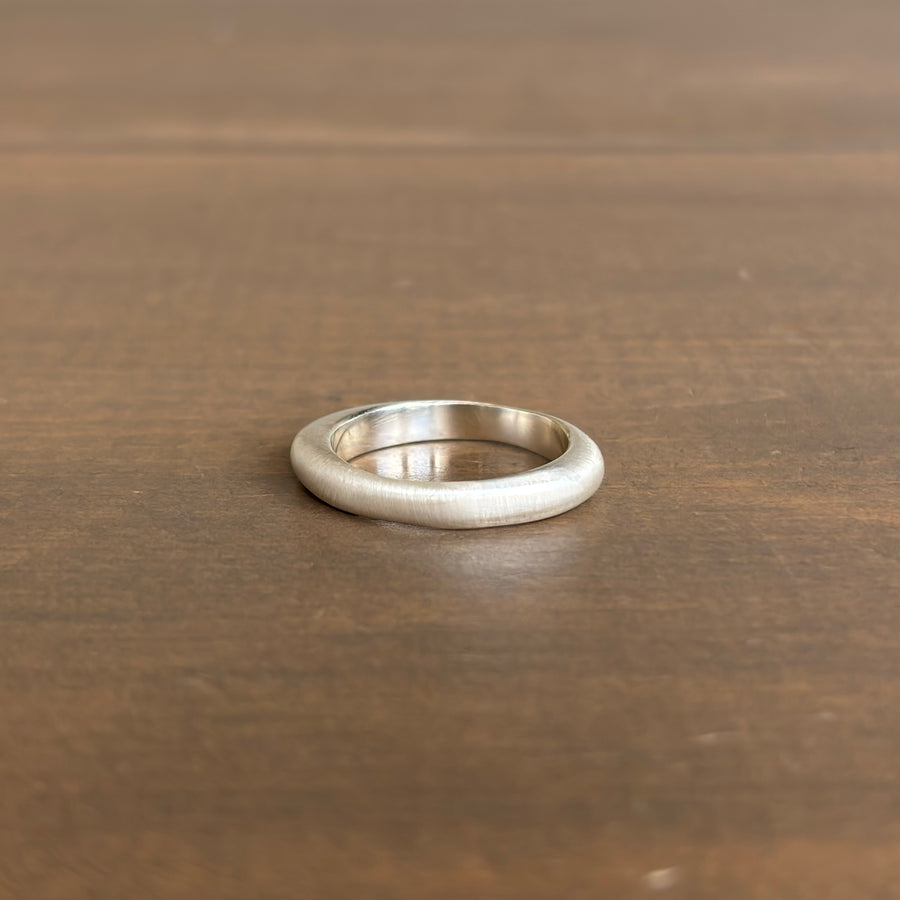Liquid Sterling Silver 4mm Egg Ring