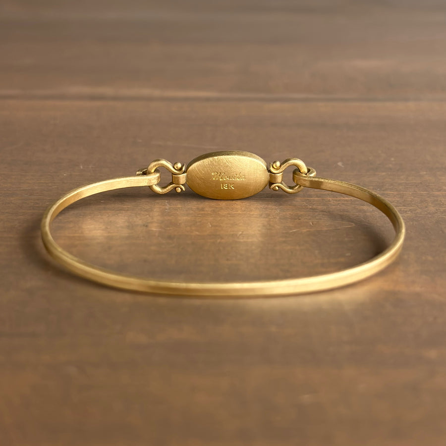 Elongated Oval Chalcedony Cabochon Bracelet