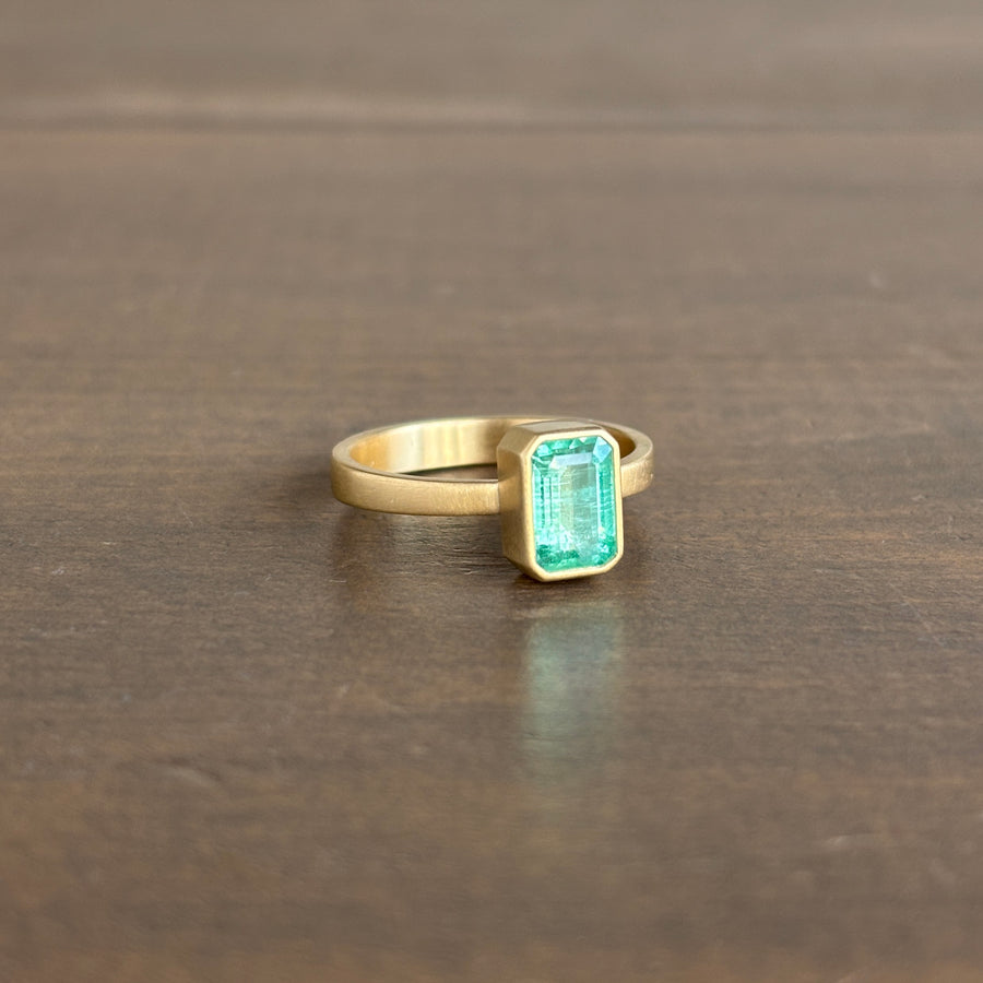 Lola Brooks Emerald Cut Colombian Emerald Ring side view 1