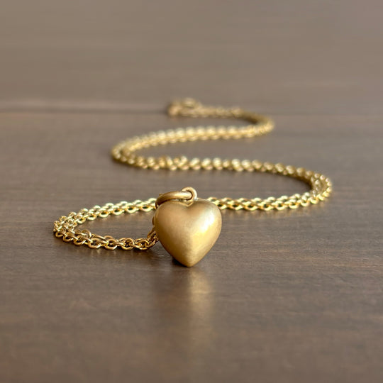 Lola Brooks Gold Nugget Sweetheart Pendant necklace front view
