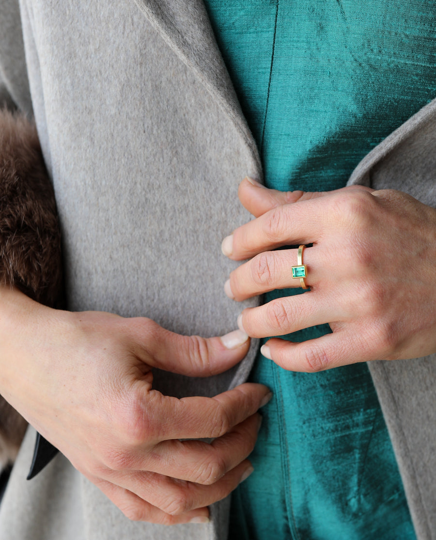 Brazilian Emerald Rectangle Ring