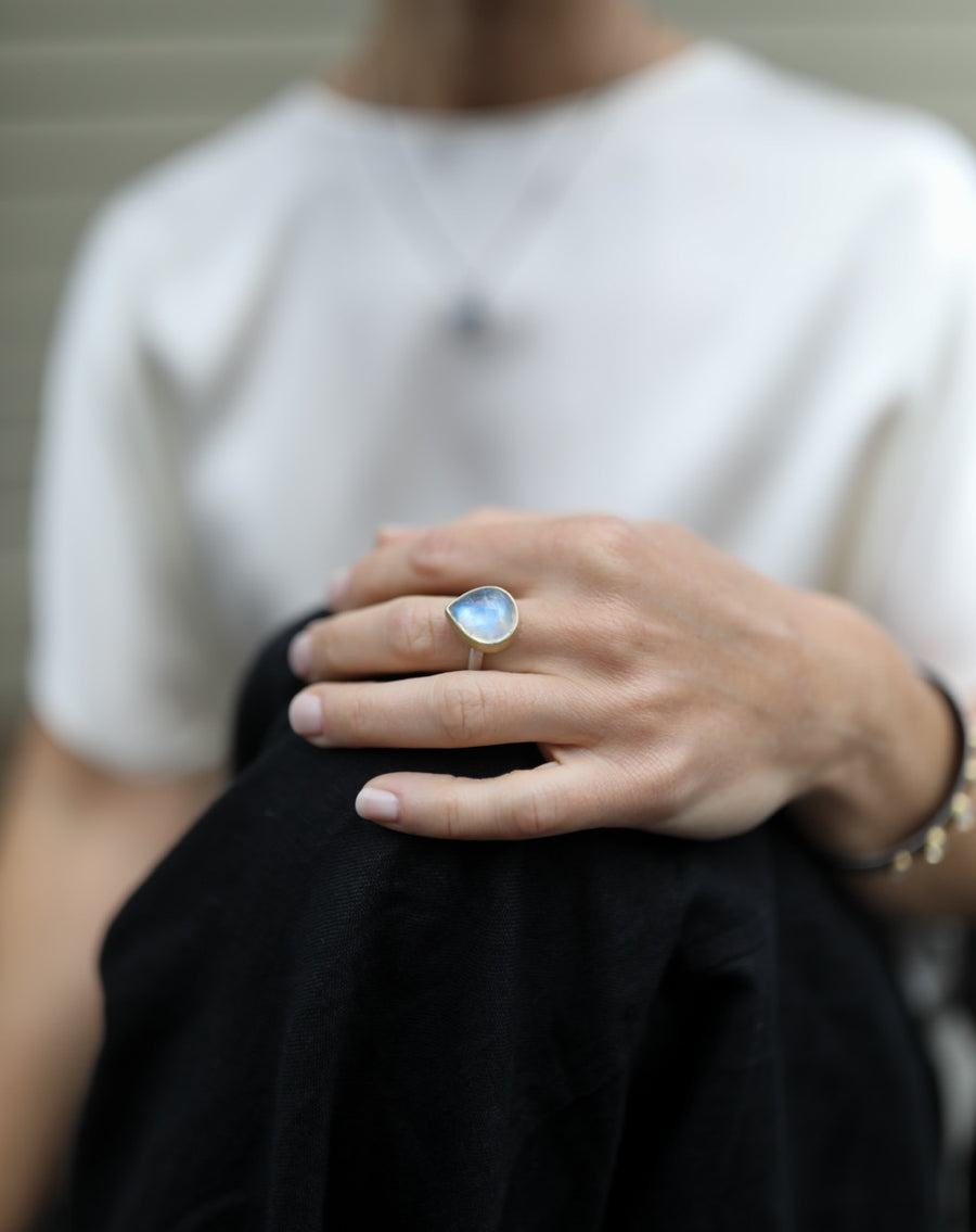 Teardrop Rainbow Moonstone Cabochon Ring