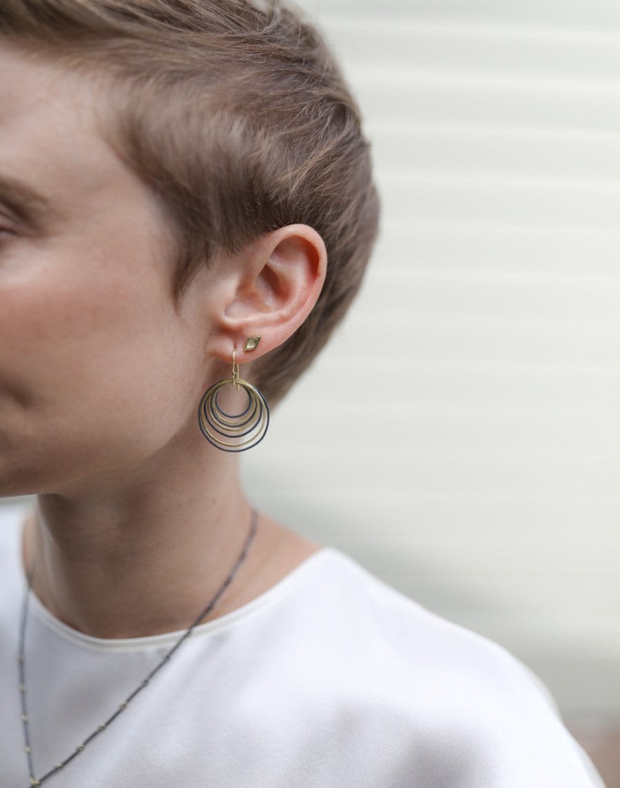Small Black & Gold Circle Ripple Earrings