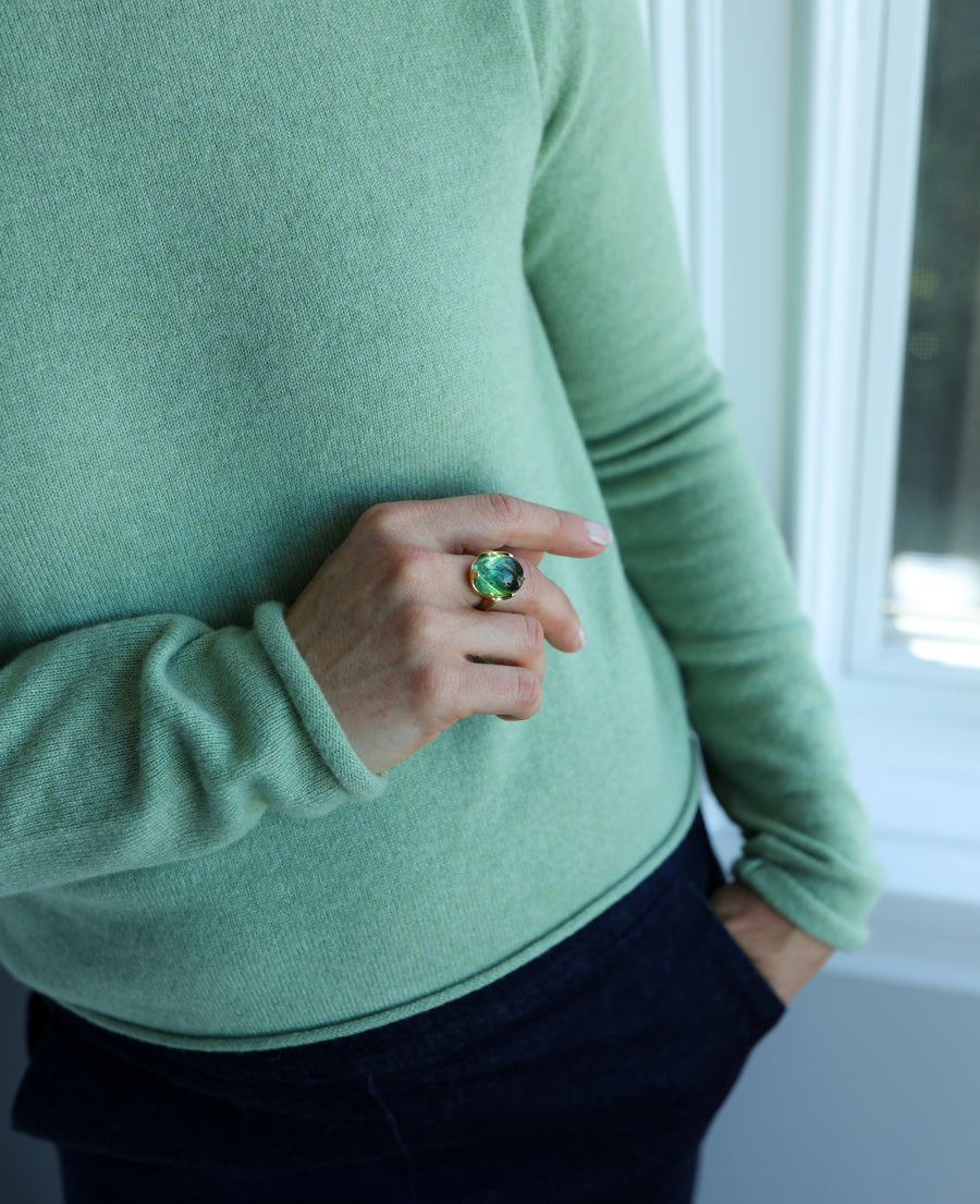 Green Tourmaline Cabochon Queen's Ring