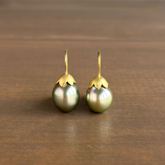 Mimi Favre Morning Glory Tahitian Pistachio Pearl Earrings earrings main image