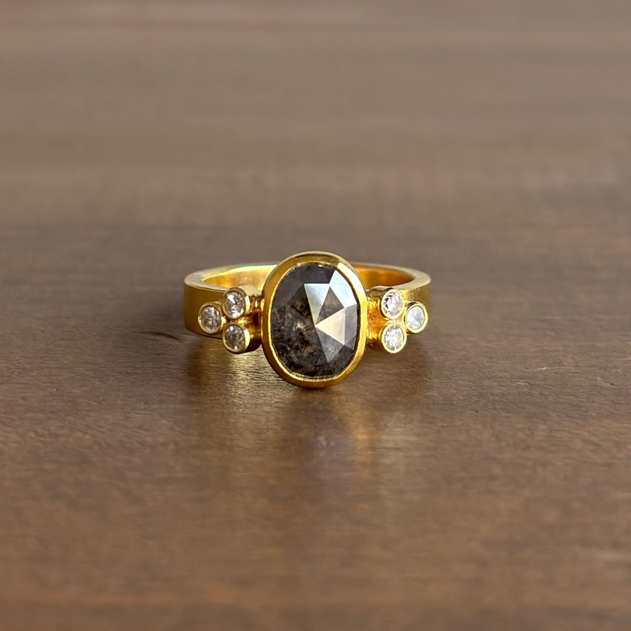 Sam Woehrmann Grey & White Diamond Oval Cluster Ring front view