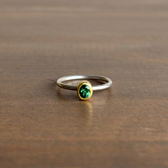 Sam Woehrmann Petite Oval Green Tourmaline Ring front view