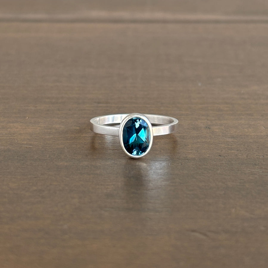 Sterling Silver & Oval Faceted Teal Topaz Stacking Ring