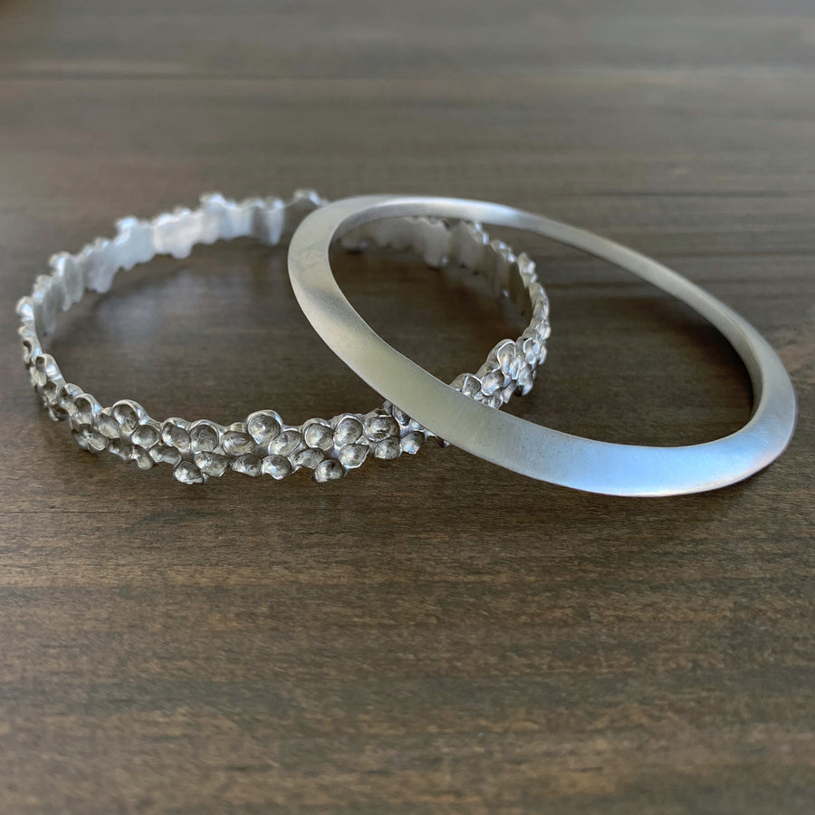 Medium Sterling Silver Impatiens Bangle