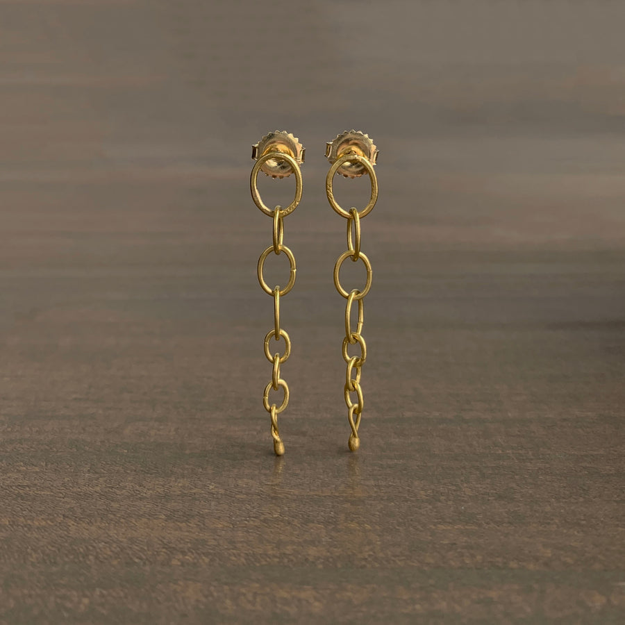 Gold Graduated Oval Dangle Earrings