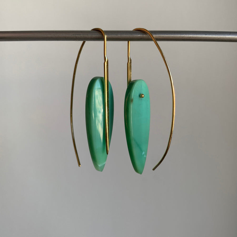 Gem Silica Feather Earrings