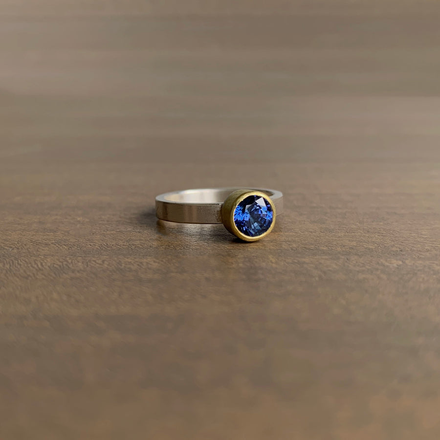 Sapphire Round Ring