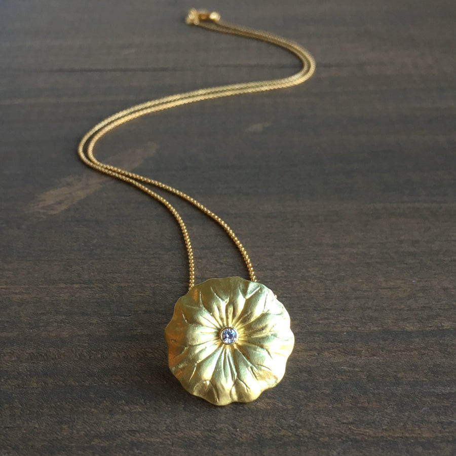 Lotus Pendant with Diamond