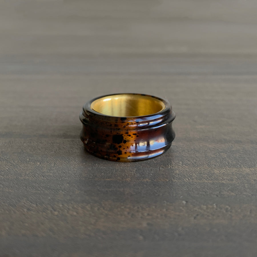 S. Yamane Tortoise Shell Montana Agate Carved Archer Band