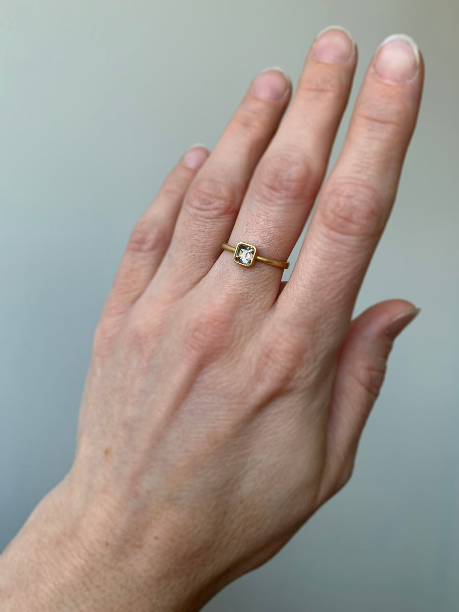 Octagonal Clear Rose Cut Diamond Ring