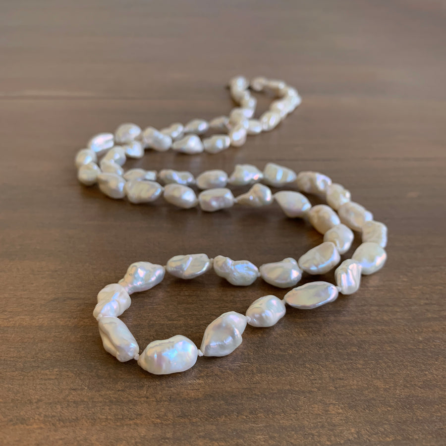 Long White Freshwater Pearl Strand